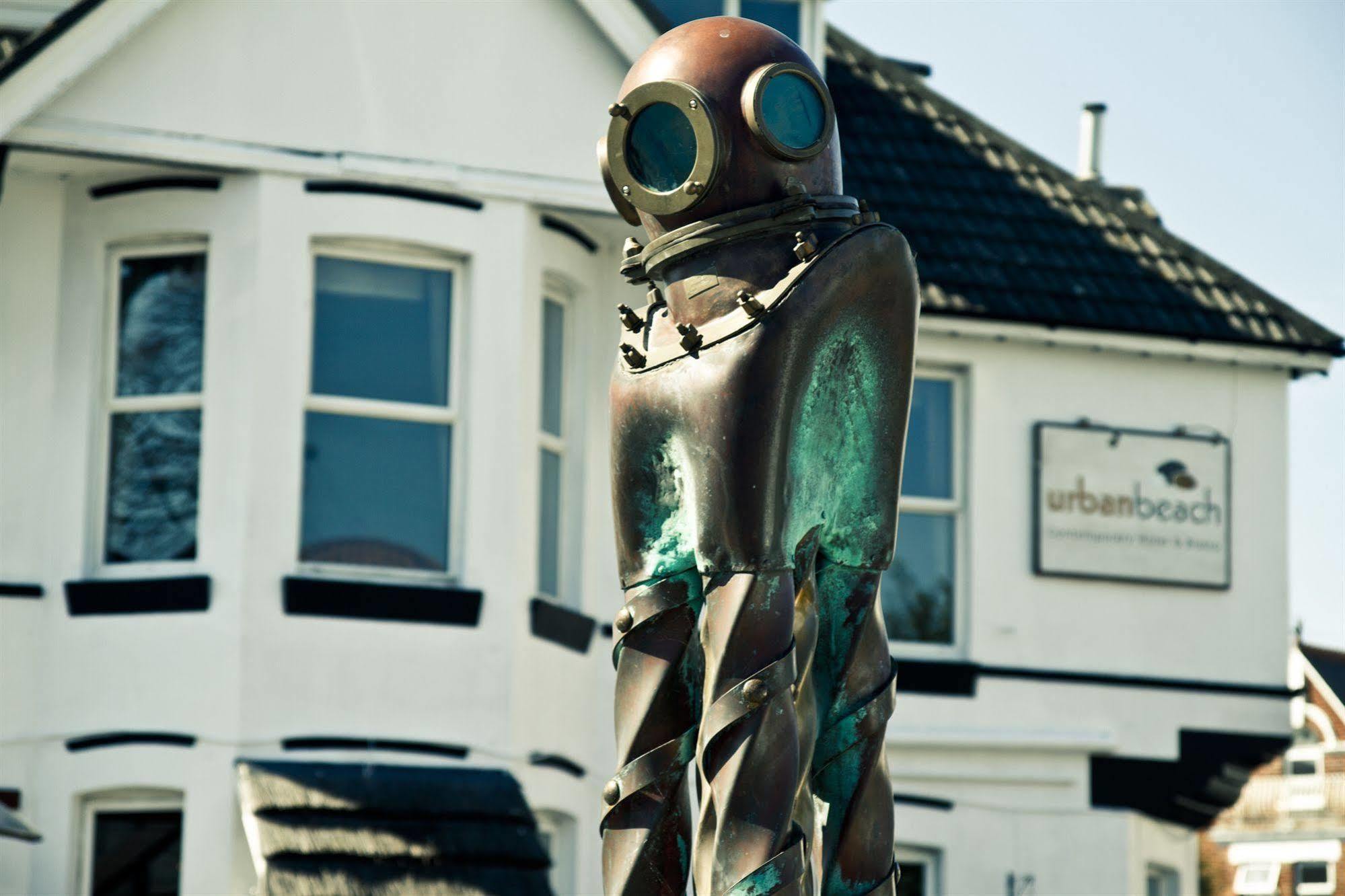Urban Beach Hotel Bournemouth Esterno foto